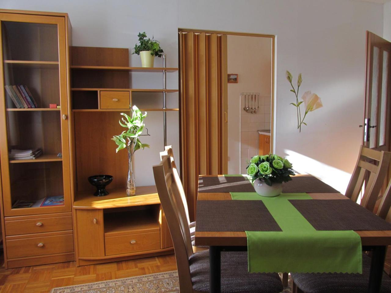 Privat Lubka Apartman Bölényfalu Kültér fotó