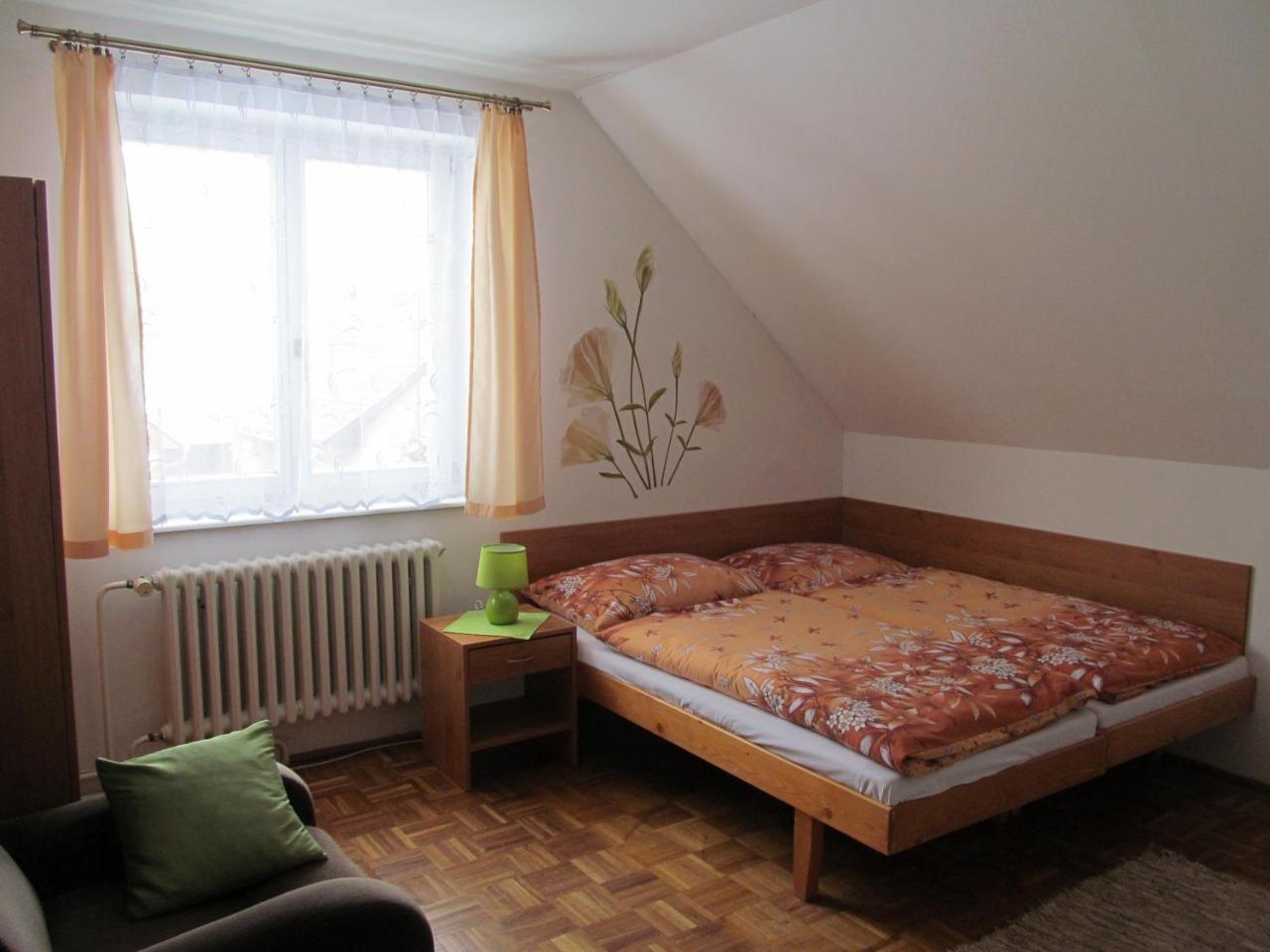 Privat Lubka Apartman Bölényfalu Kültér fotó